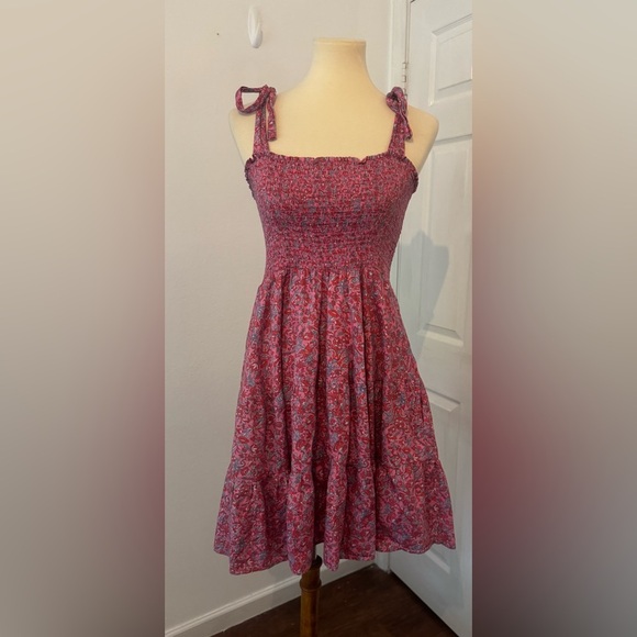 XiRENA Dresses & Skirts - Xirena Pink Flora Lori Dress Smocked Tie Straps Babydoll Square Neck Boho Large